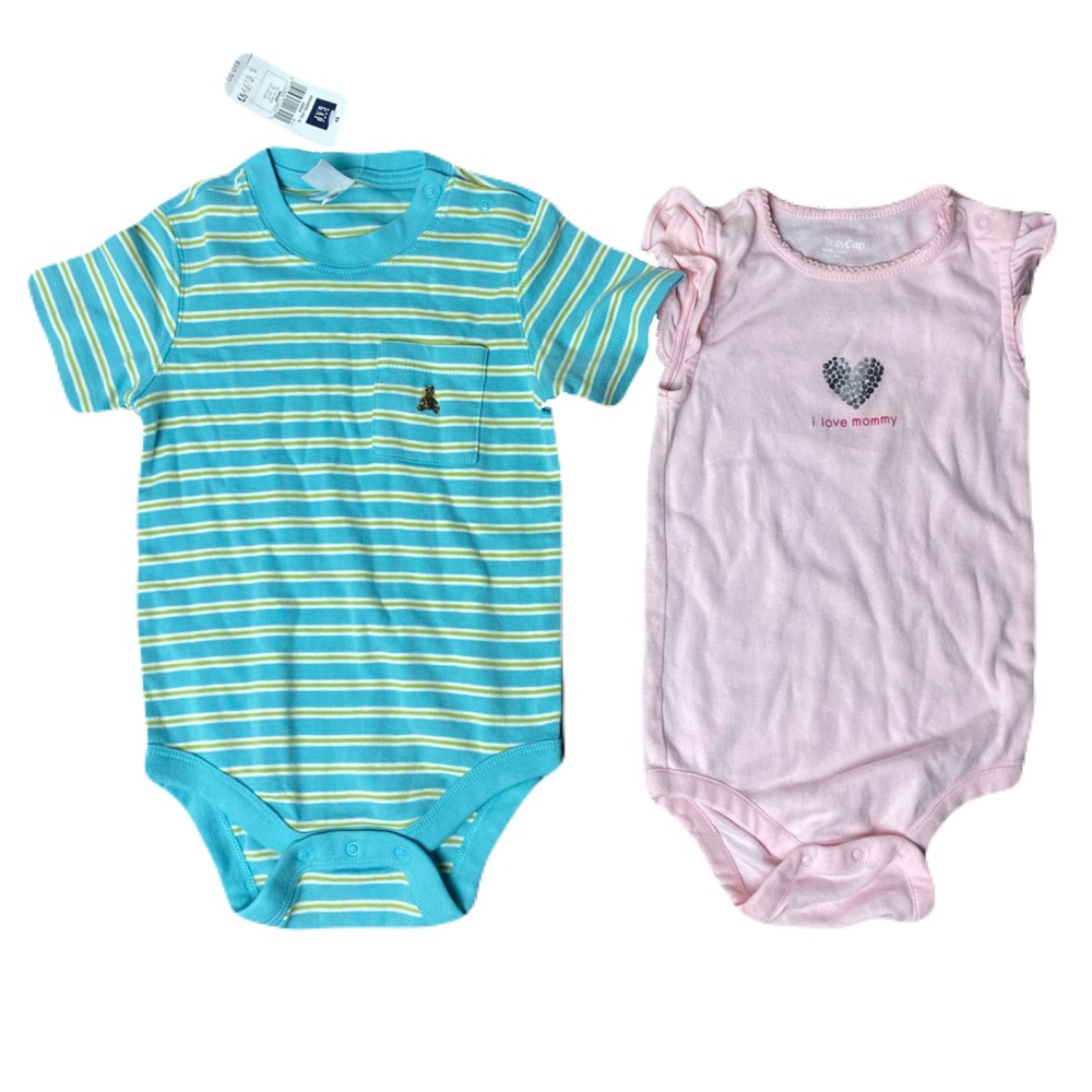 GAP Infant Baby‎ Onesies Size 18-24 Months